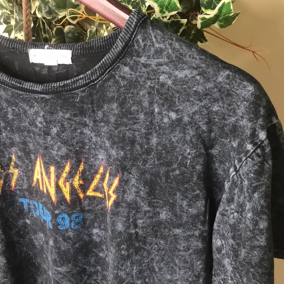 Def Leppard Cotton Tee - Picture 3 of 7
